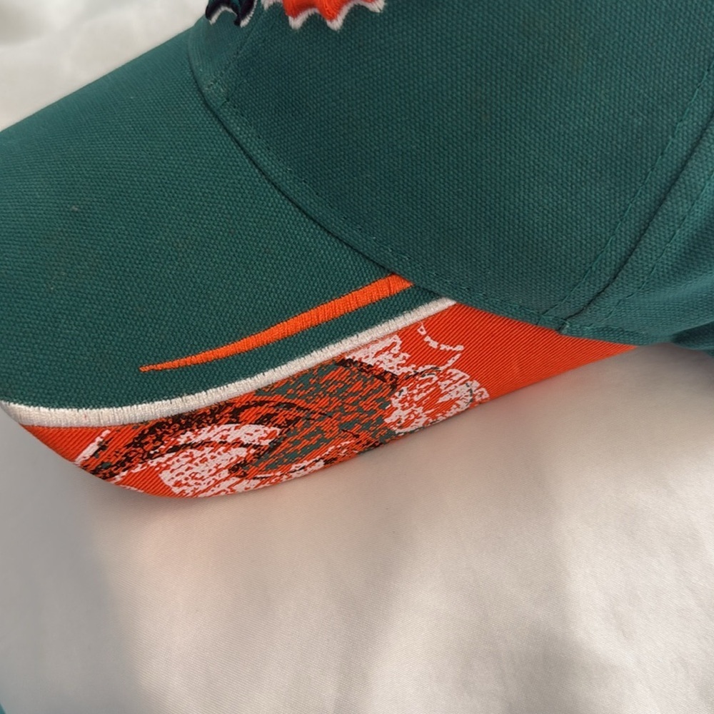 Vintage NWT  NFL Miami Dolphins Throw Back, Adjustable Back - Picture 3 of 10